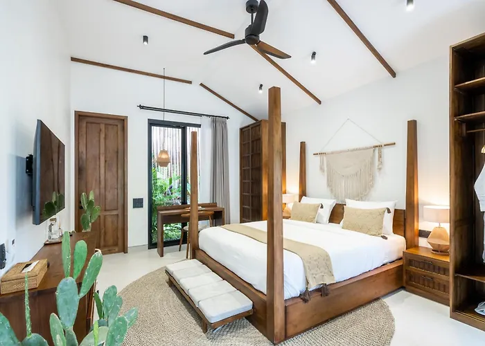 Villa Capri - Private Pool Oasis With Garden & Open-air Bath *